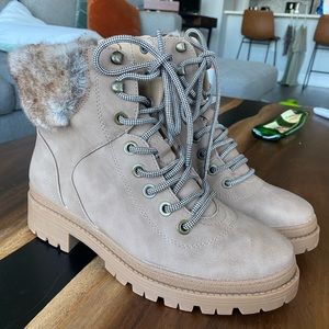NWT booties